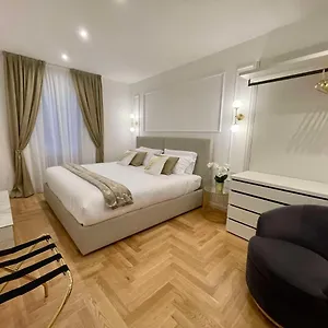 bellagio-luxury-suites.it-lombardy.com/